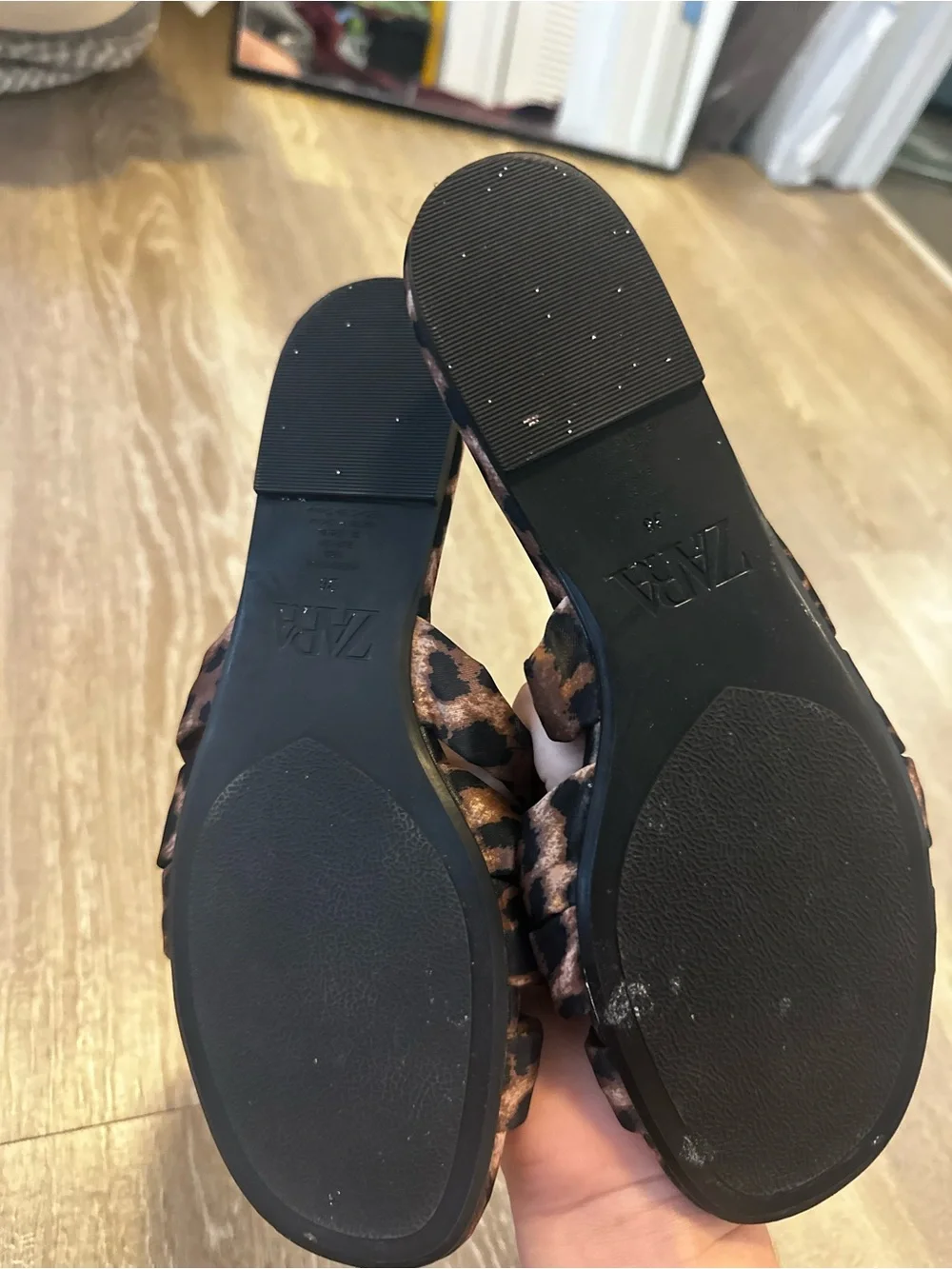 Zara Cheetah Sandals - Picture 3 of 3
